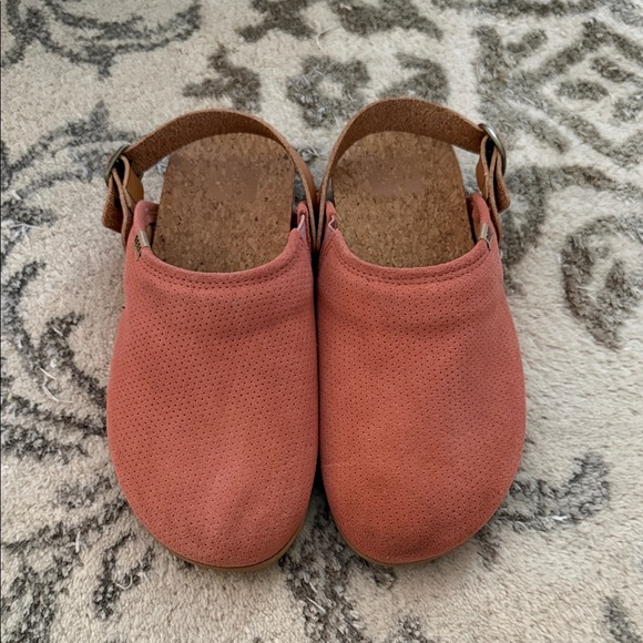 Reef Shoes - Reef Women’s Slip On Coral.